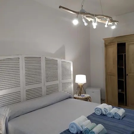 Frühstückspension Orlamare 3*